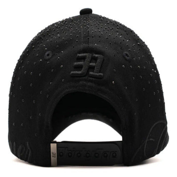 31 HATS "FOREVER BLACK"
