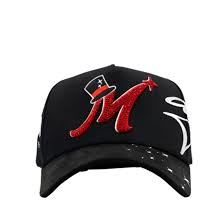 31 HATS "EL MAGO" ROJA